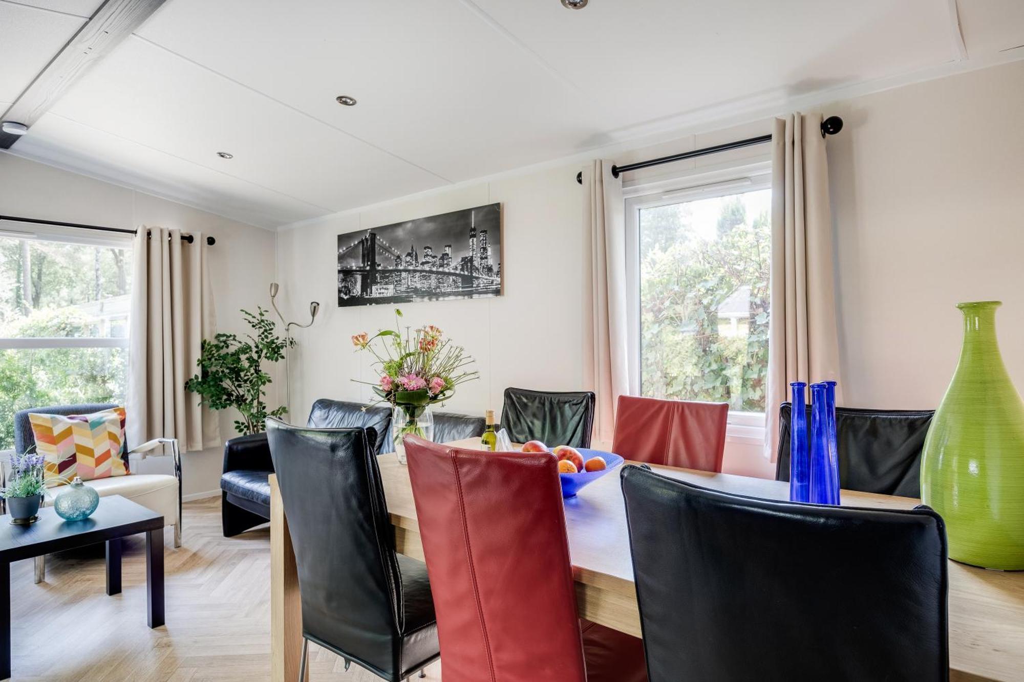 Veluwe Hoenderloo Luxury Chalet With Private Sauna And Hot Tub - Swimming Pool Tennis Court Supermarket Bowling Alley Theatre And Entertainment For Children ภายนอก รูปภาพ