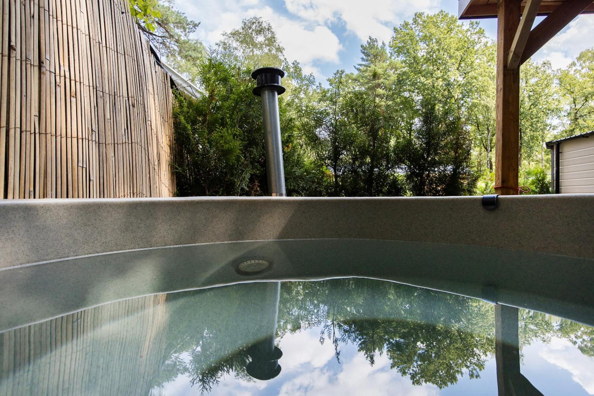 Veluwe Hoenderloo Luxury Chalet With Private Sauna And Hot Tub - Swimming Pool Tennis Court Supermarket Bowling Alley Theatre And Entertainment For Children ภายนอก รูปภาพ